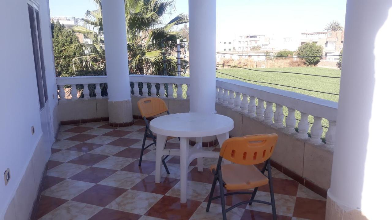 Adam And Eve House Luksor