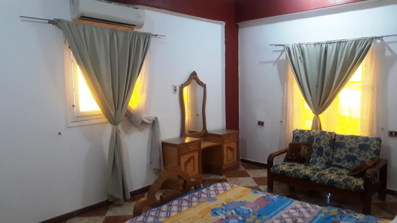 Adam And Eve House Daire