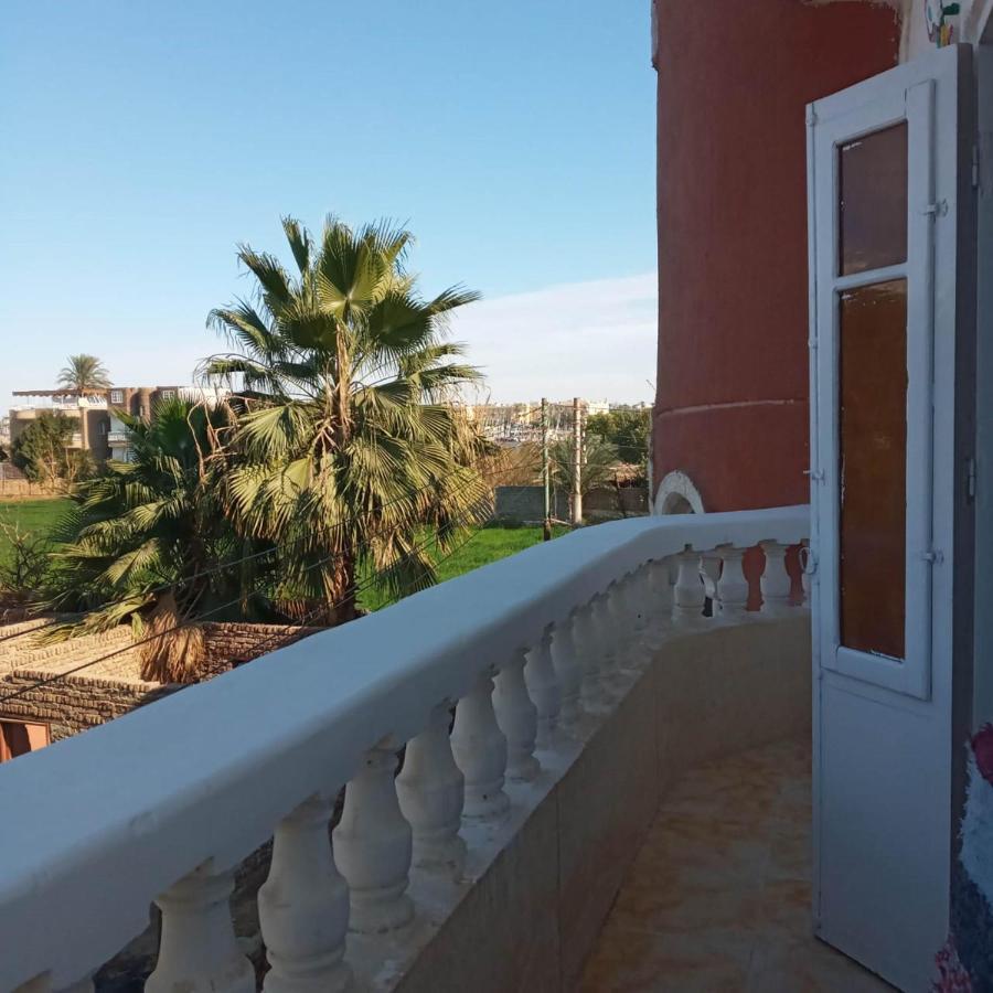 Adam And Eve House Daire *